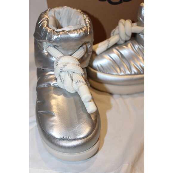 NIB Women's UGG Classic Maxi Puffer Tie Short Waterproof Boots Silver US 7 EU 38 - Picture 4 of 7